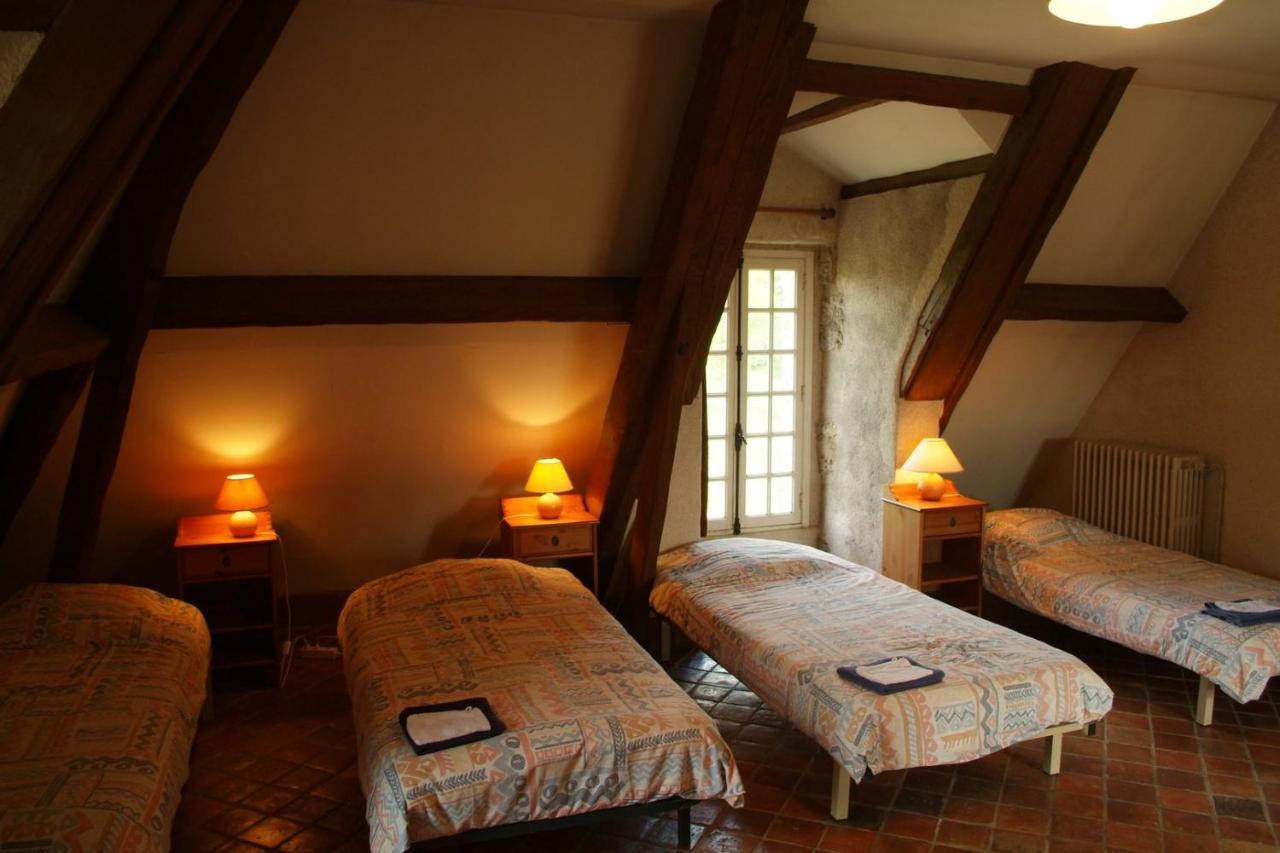 Chateau De Montrame Soisy-Bouy Oda fotoğraf