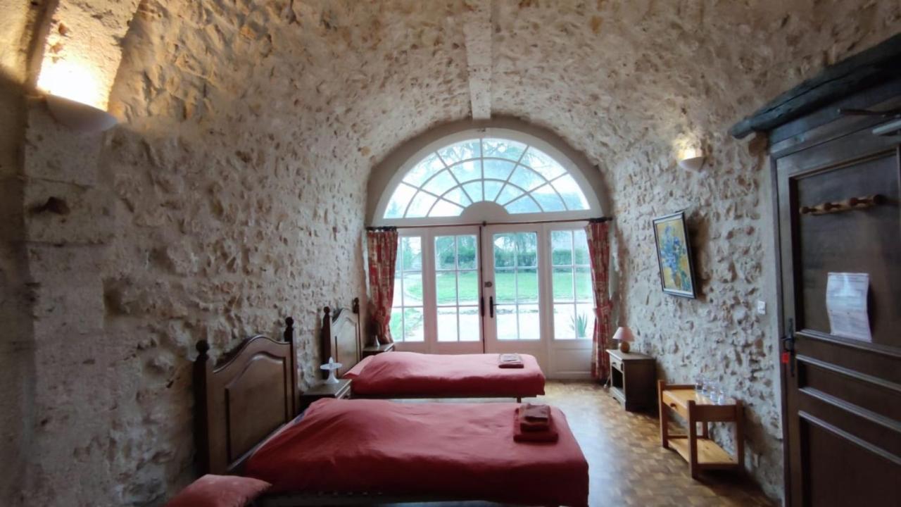 Chateau De Montrame Soisy-Bouy Oda fotoğraf