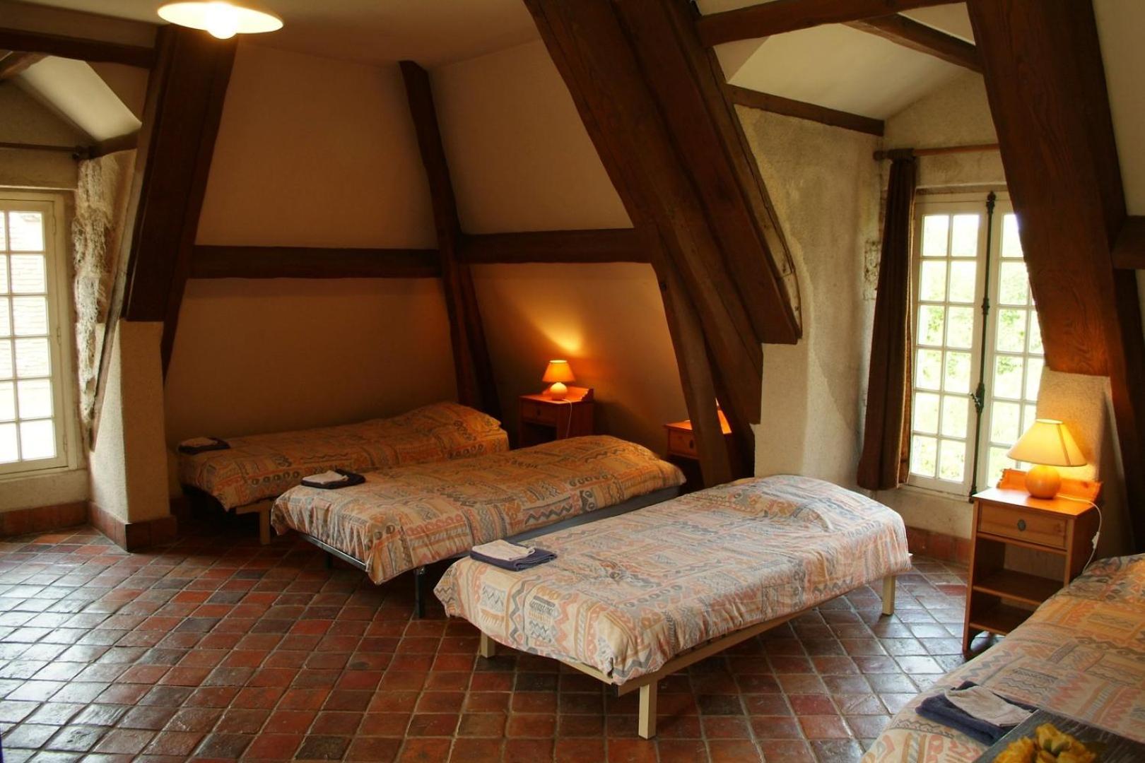 Chateau De Montrame Soisy-Bouy Oda fotoğraf