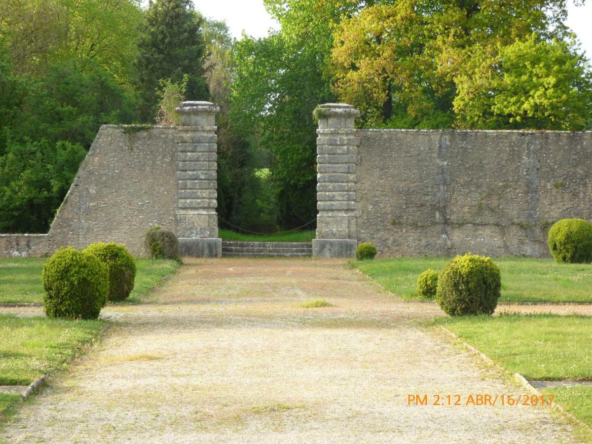 Chateau De Montrame Soisy-Bouy Dış mekan fotoğraf