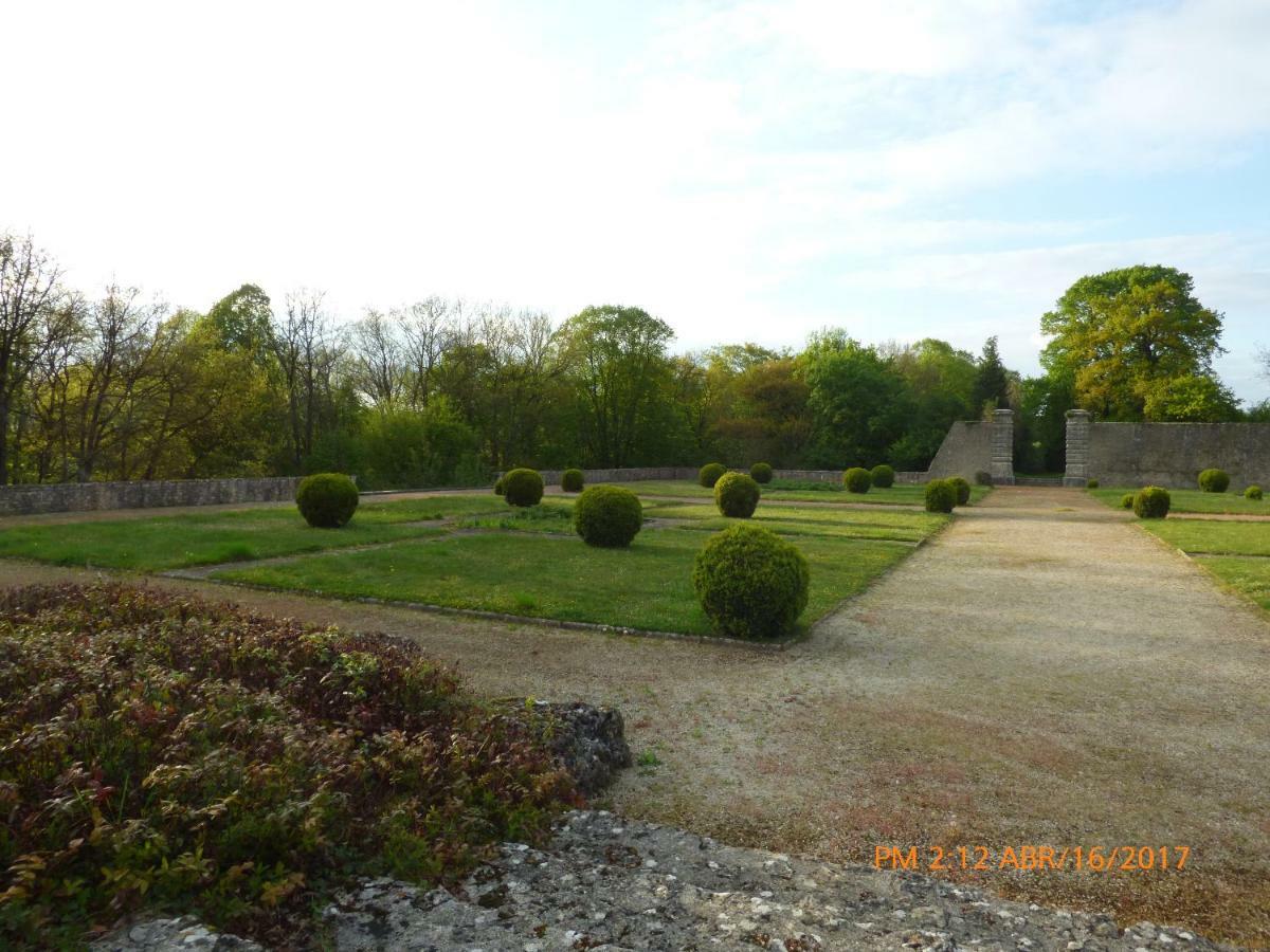 Chateau De Montrame Soisy-Bouy Dış mekan fotoğraf